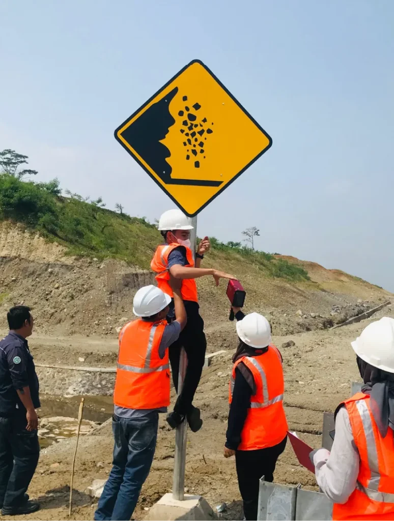 ufch1cfo289qsf3hj6kx